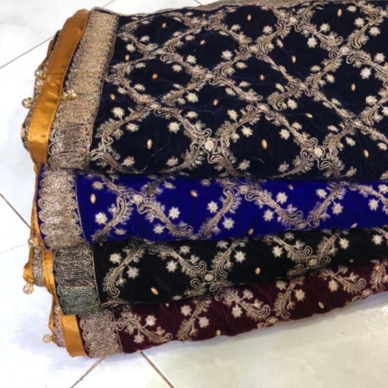New velvet embroidery shawl collection