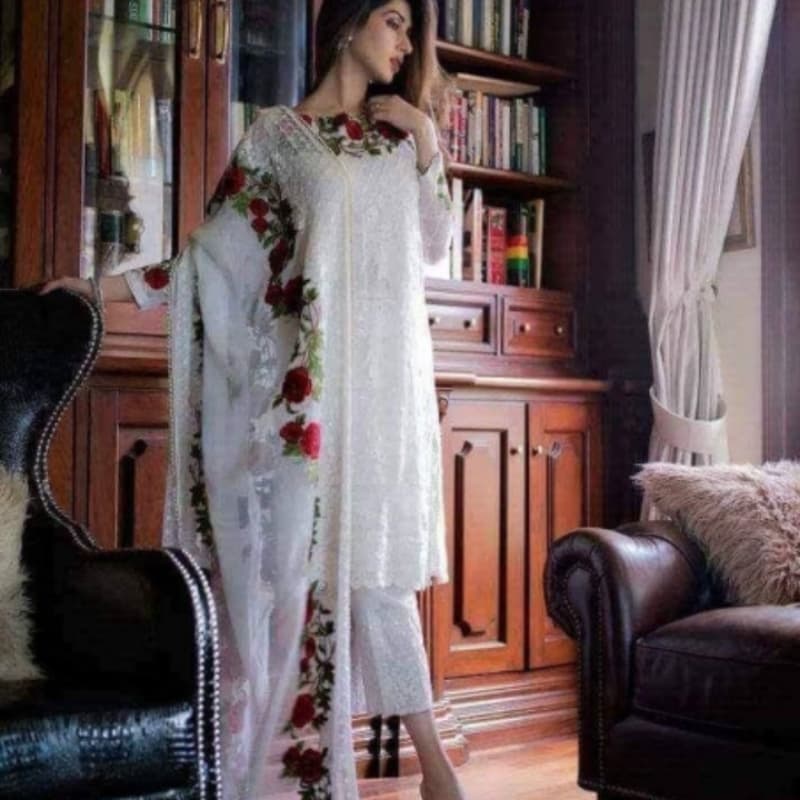 Mahiyaman bridal chiffon embroidery suit