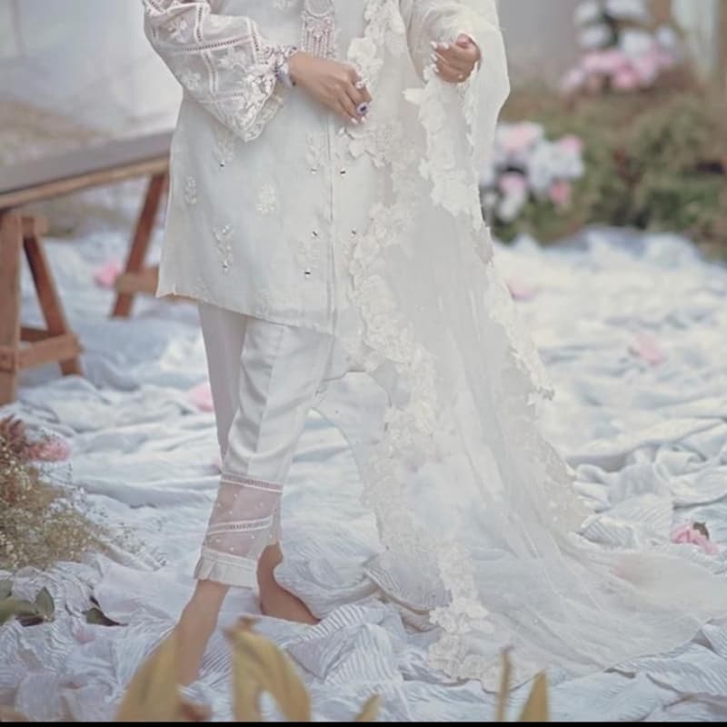 *BRAND...ZAINAB SALMAN *