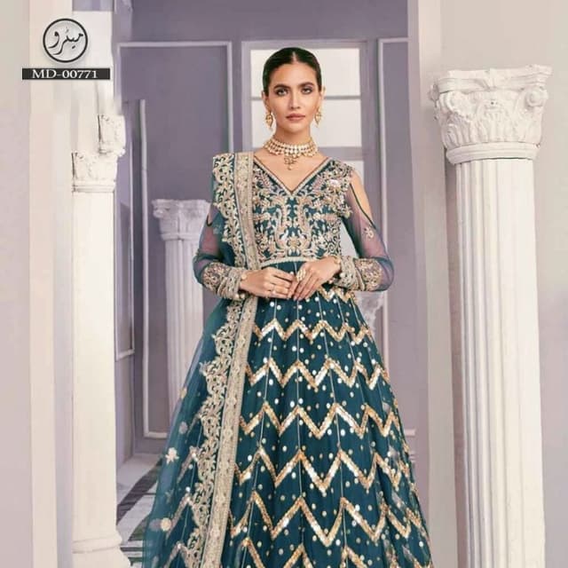 *_AKBER ASLAM WEDDING COLLECTION