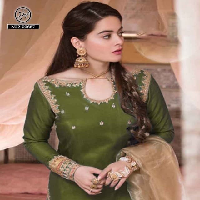 Erum khan designer collection Code MD 667